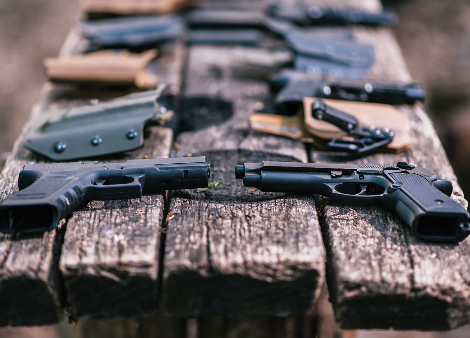 Pawn-shop-and-gunsmith-54